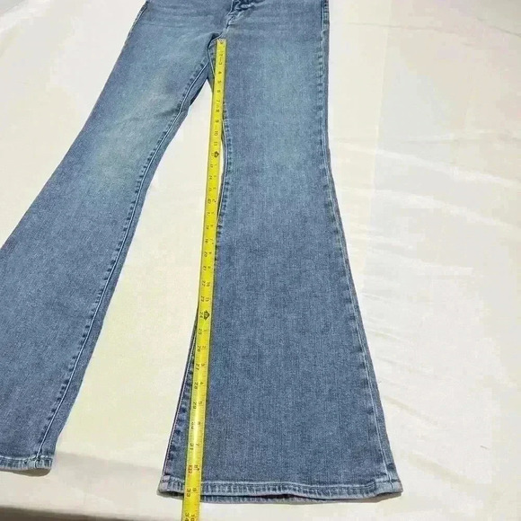 FRAME Blue High Waisted Light Wash Flare Jeans Womens Size 26 - Picture 8 of 16